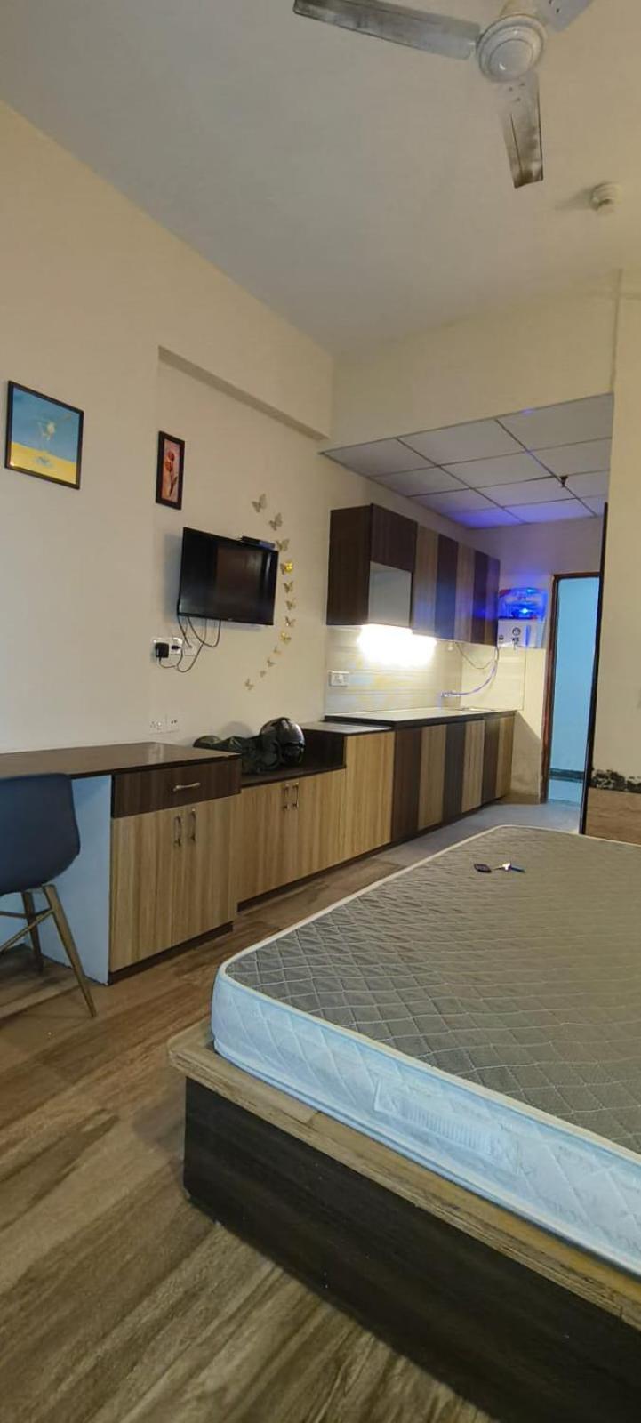 Chaudhary Homes Greater Noida Esterno foto